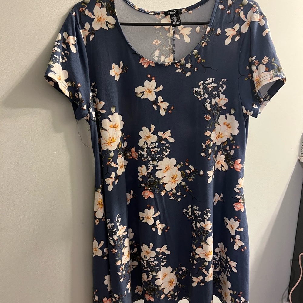 Floral Short Sleeve Dress